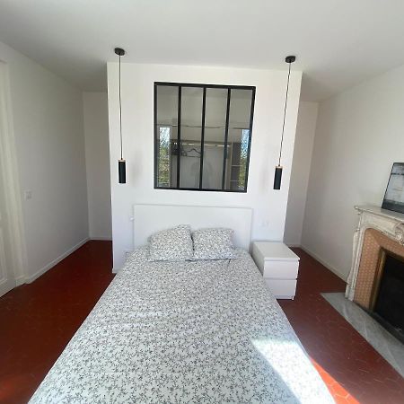 Charmant T3 Dans Le Centre Historique Apartment มาโนสก์ ภายนอก รูปภาพ