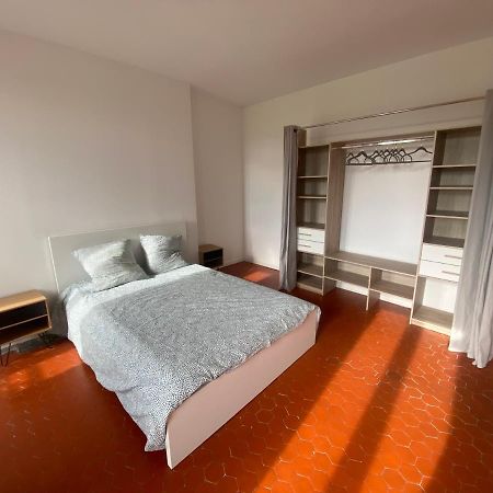 Charmant T3 Dans Le Centre Historique Apartment มาโนสก์ ภายนอก รูปภาพ