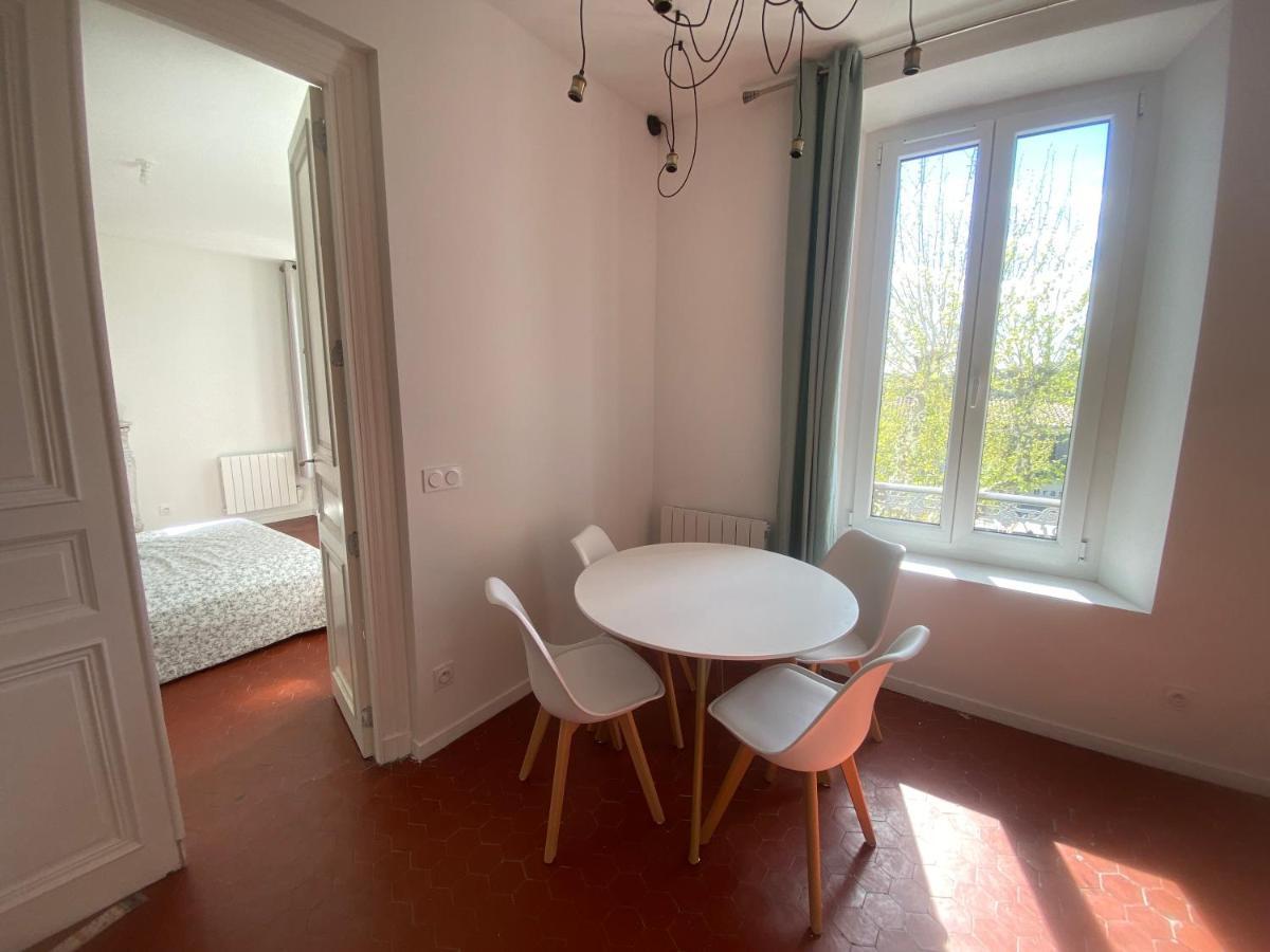 Charmant T3 Dans Le Centre Historique Apartment มาโนสก์ ภายนอก รูปภาพ