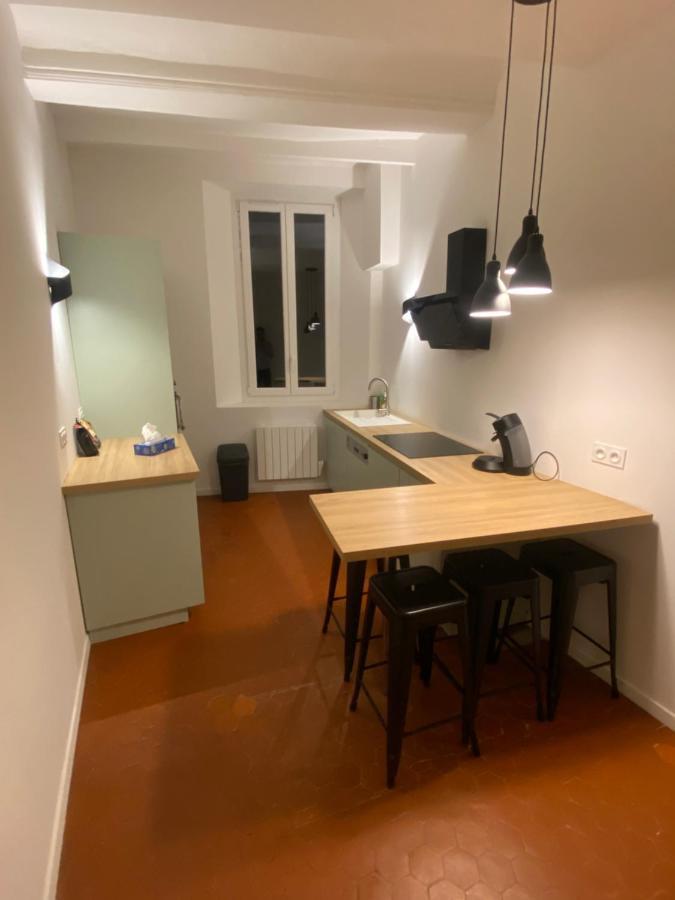 Charmant T3 Dans Le Centre Historique Apartment มาโนสก์ ภายนอก รูปภาพ