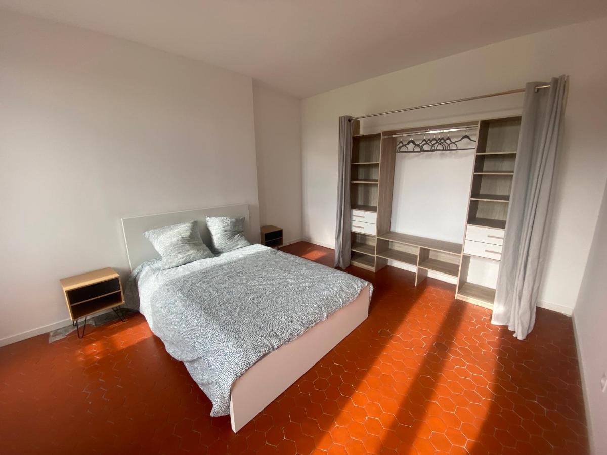 Charmant T3 Dans Le Centre Historique Apartment มาโนสก์ ภายนอก รูปภาพ